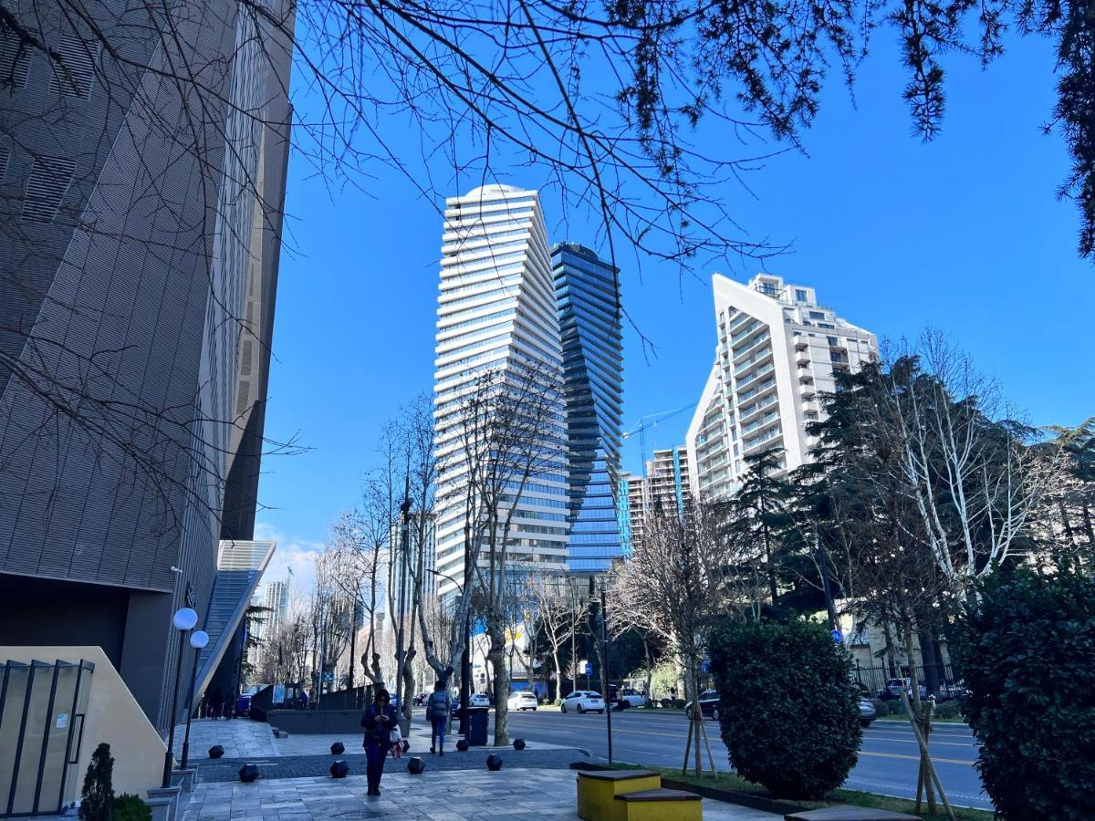 Apartment In Axis Towers, Tbilisi Business Center Eksteriør bilde